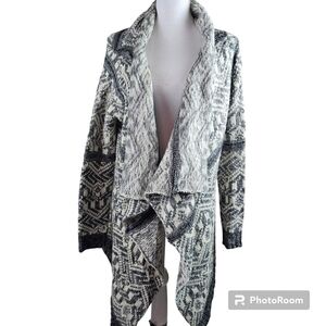TOBI Oversized Nordic Print Cascade Open Front Cardigan in Small